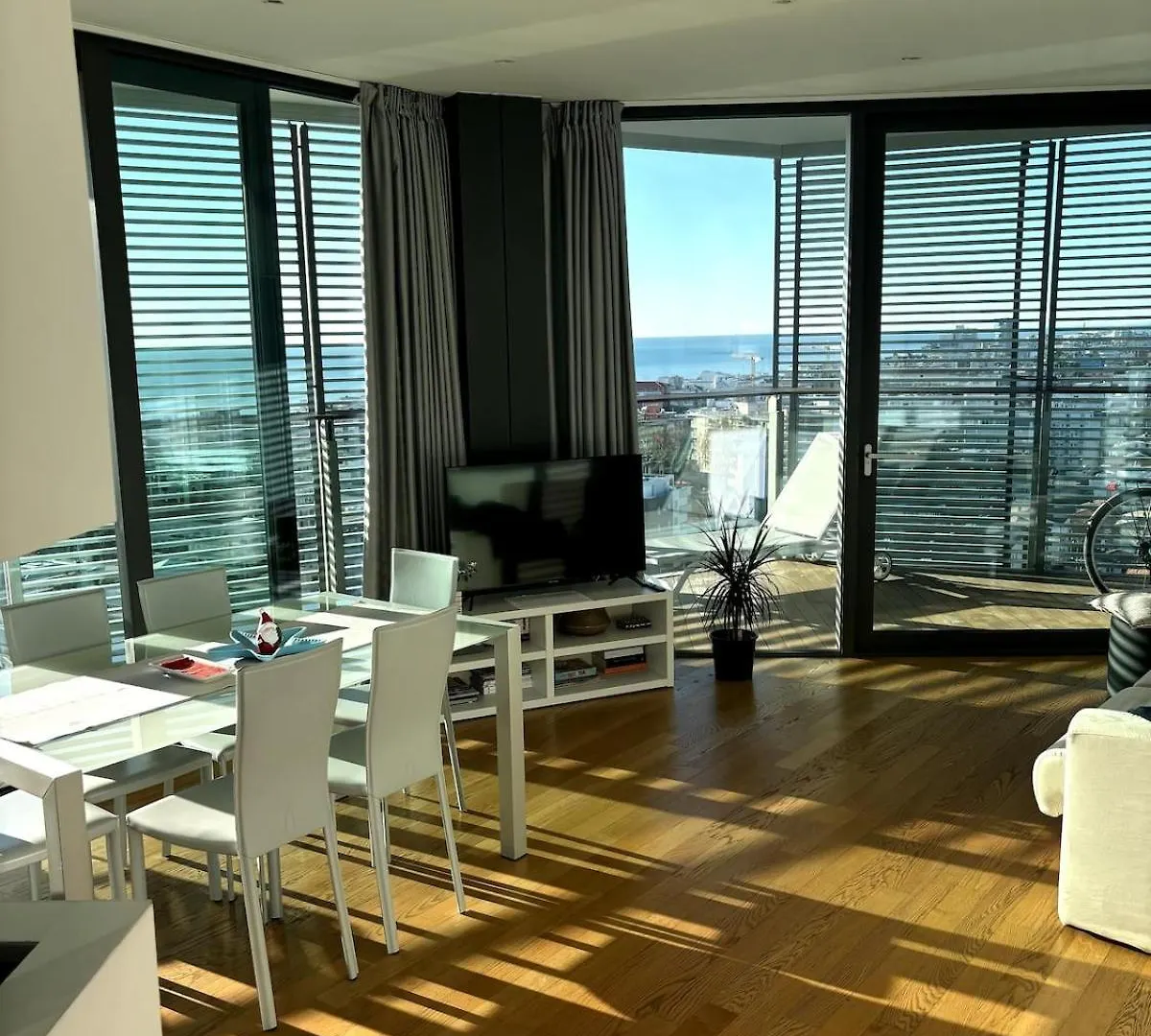 Enchanting Sea View, Beach Spot And Pool Lido di Jesolo 0*,  Italy
